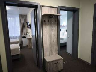 Гостиница Советская Коломна Семейный 4х-местный номер Комфорт-3